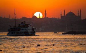 Bosphorus Dinner Cruise in Istanbul